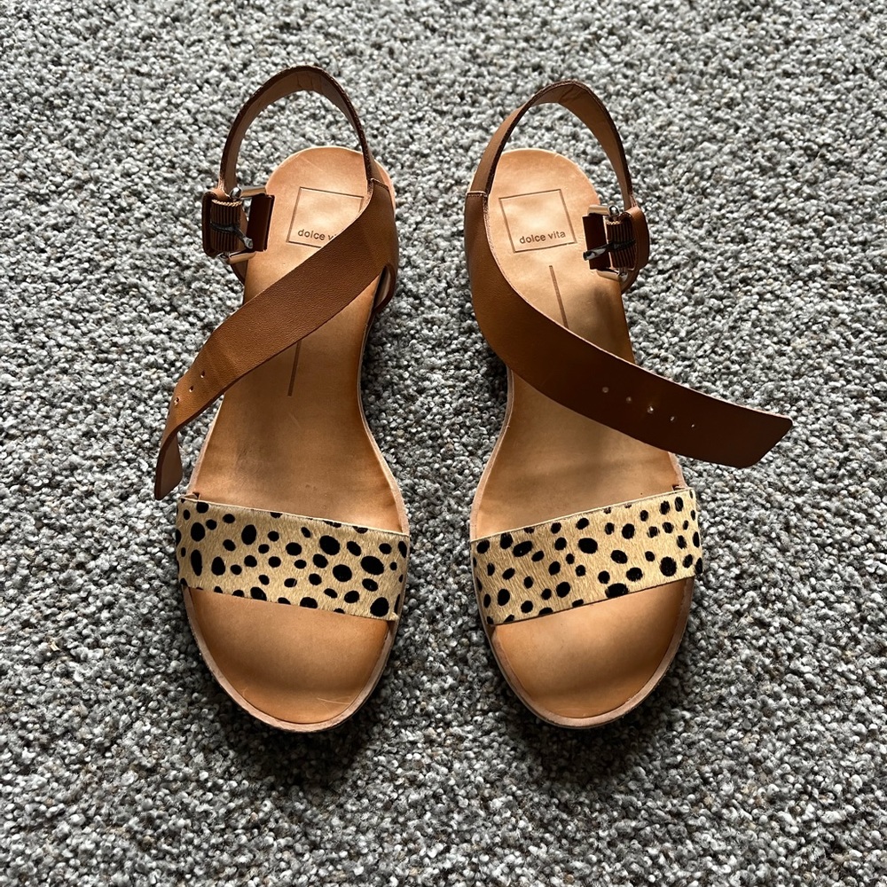 Dolce Vita Vallie sandals